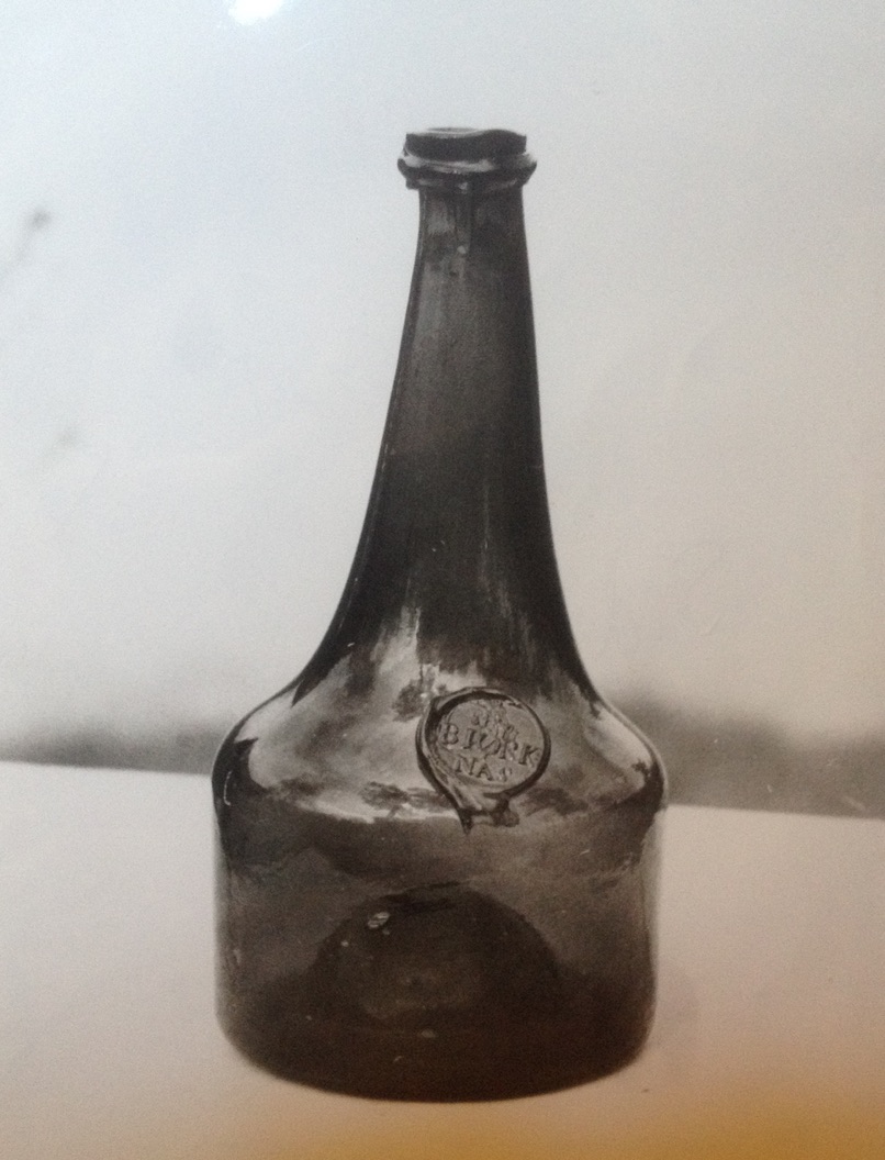 Glasflaska 1700-talet